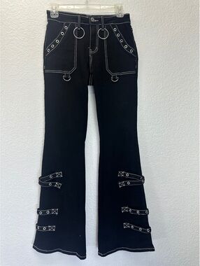 Women’s Sz 1 Hot Topic Black Contrast Stitch Grommet Chain Flare Jeans Goth Y2K